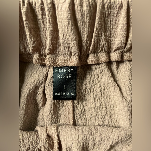 NWOT Emery Rose Short Large Dusty Blush Pink with Pockets Never Worn - Picture 4 of 8